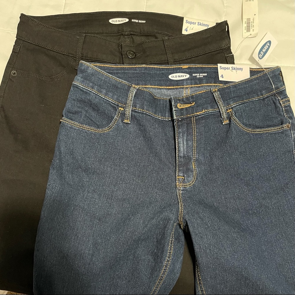 BUNDLE OF 2 Old Navy Skinny Jeans size 4 Black and Blue Brand New